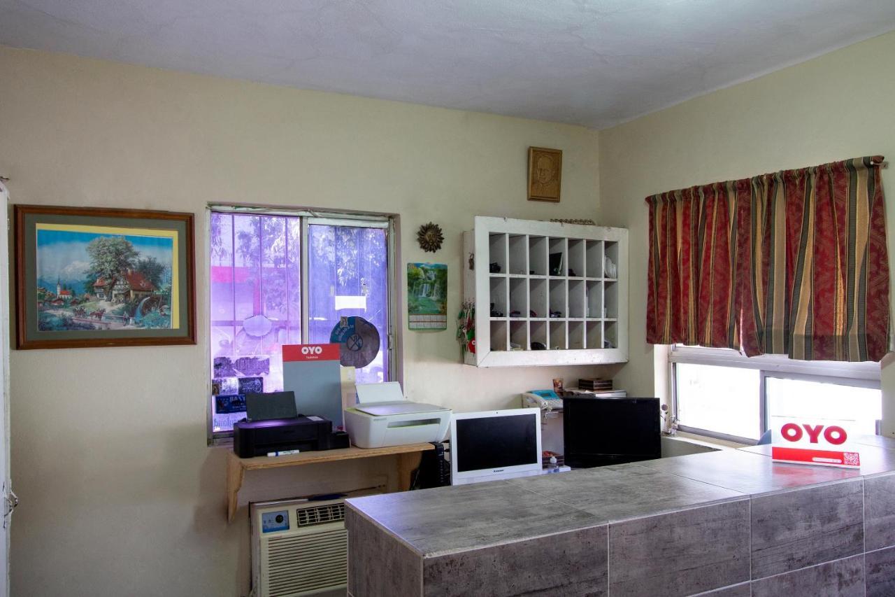 OYO Casa De Huéspedes San José Guaymas Esterno foto