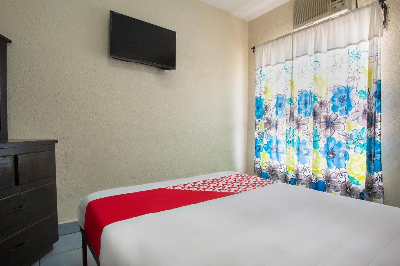 OYO Casa De Huéspedes San José Guaymas Esterno foto