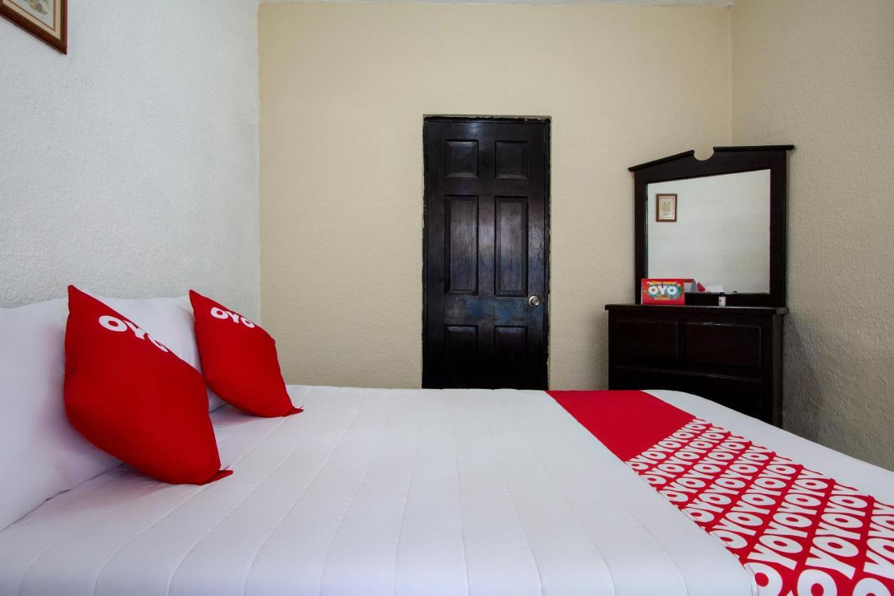 OYO Casa De Huéspedes San José Guaymas Esterno foto