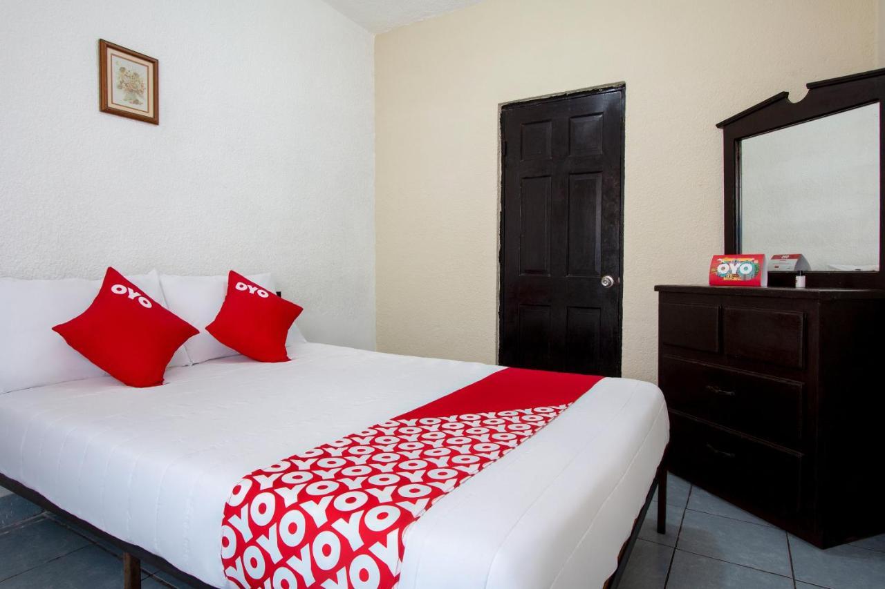 OYO Casa De Huéspedes San José Guaymas Esterno foto